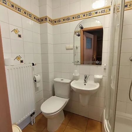 Gosciniec Tombor 3* Katowice