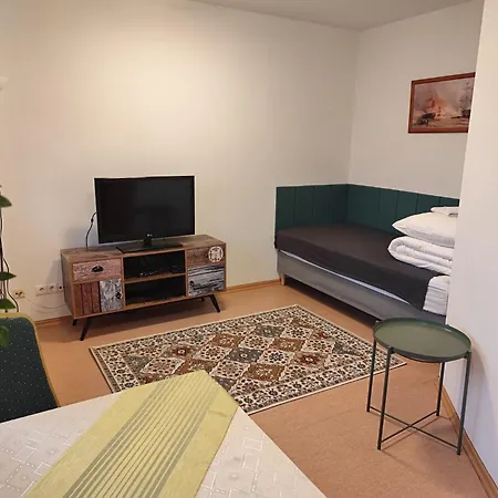 Gosciniec Tombor Apart-hotel