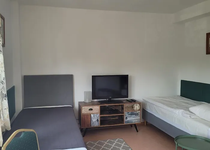 Gosciniec Tombor 3* Katowice